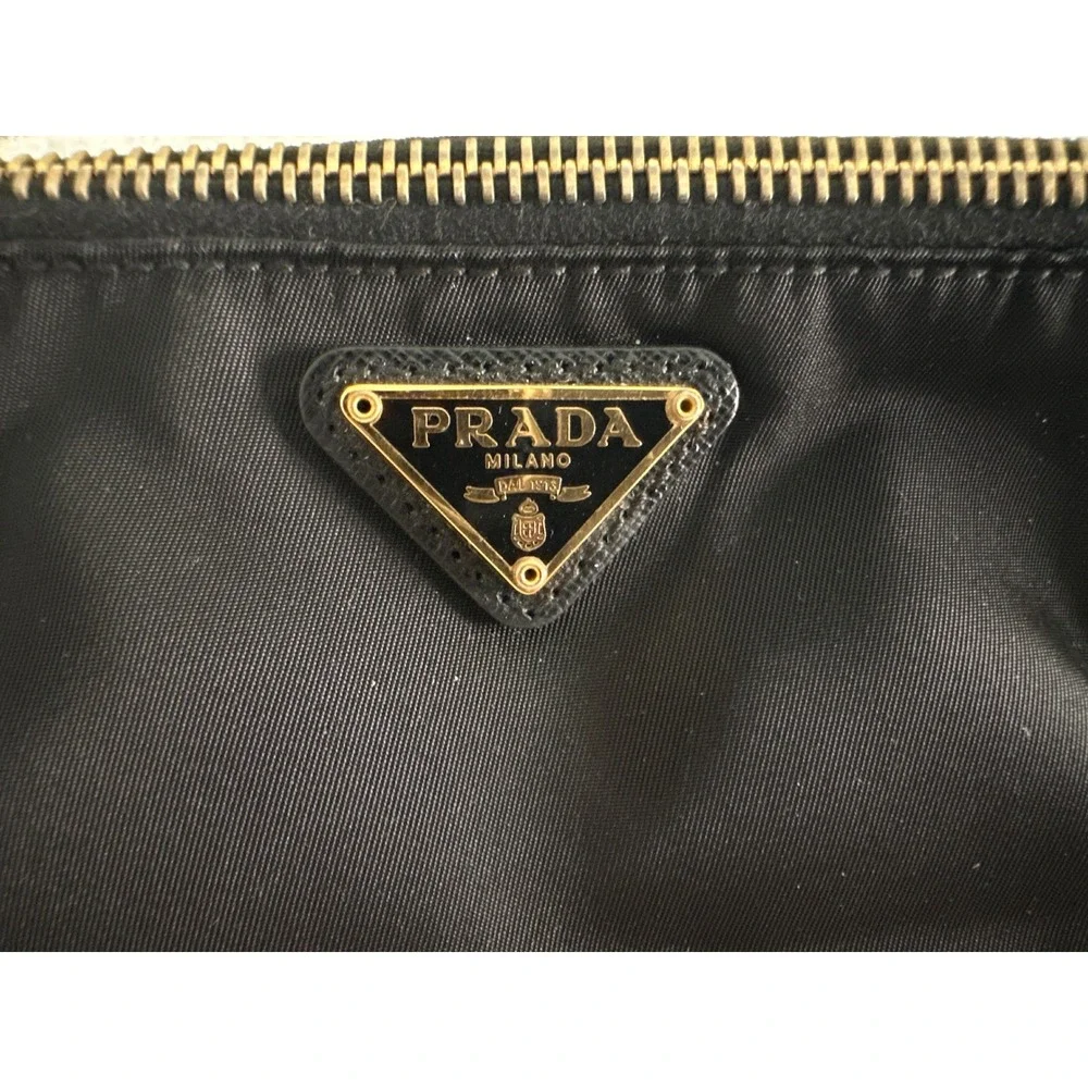 Prada very superficial minor